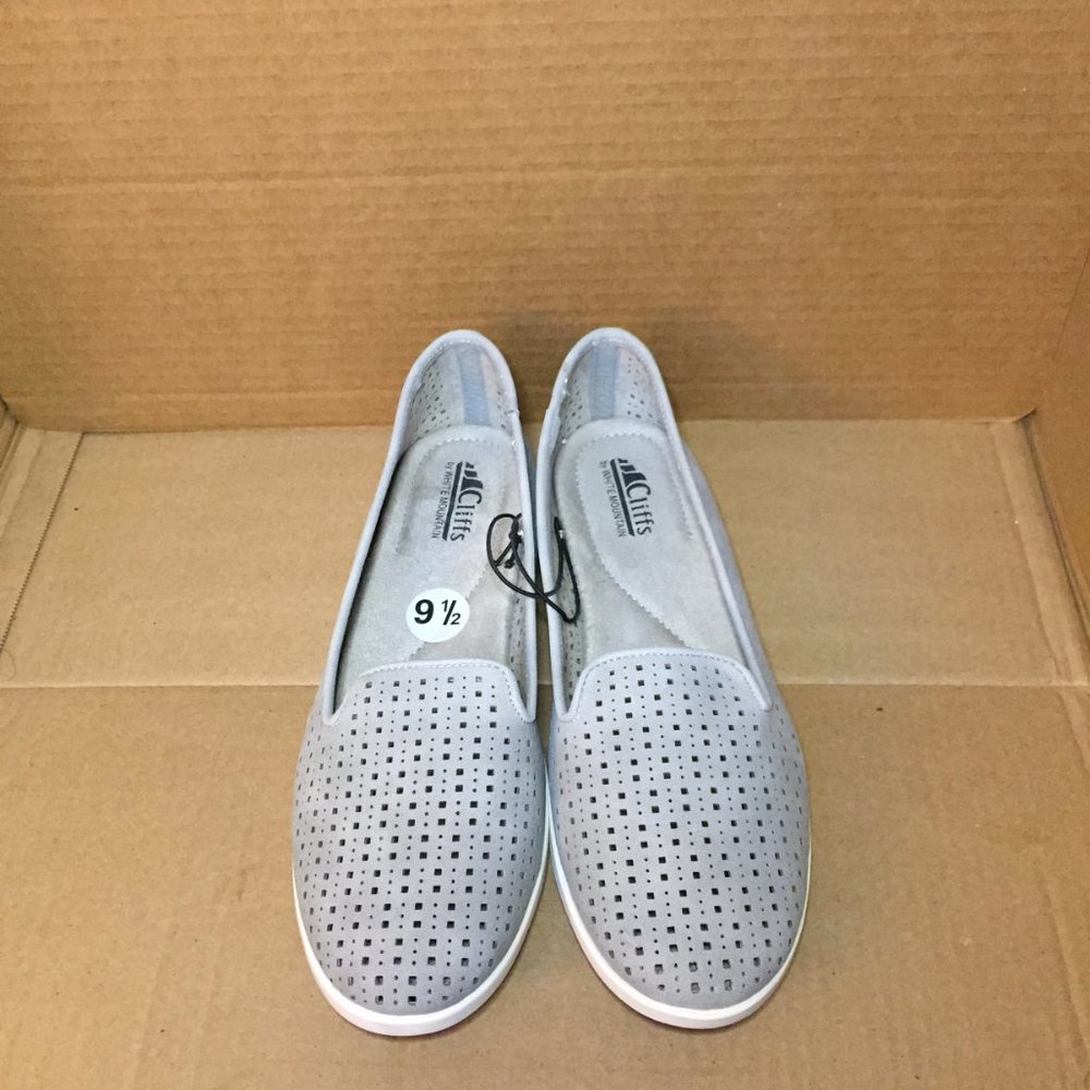 Women's Cliffs by White Mountain Piper Flat **NEW*